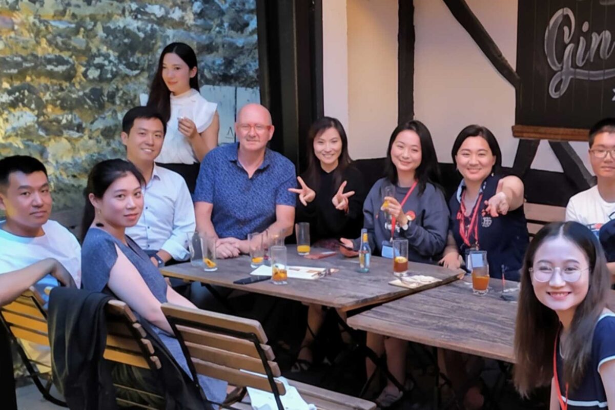 Mentoring versus Coaching